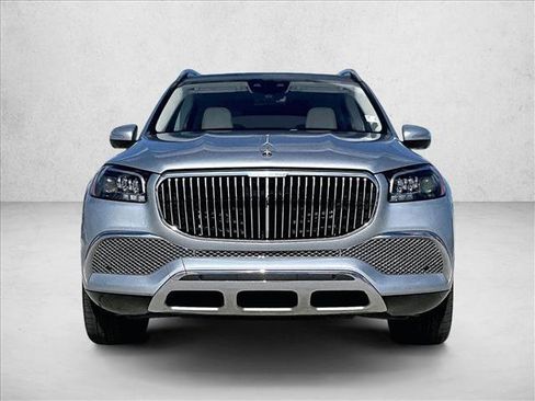 Used 2023 Mercedes-Benz Maybach GLS 600 4MATIC image 3