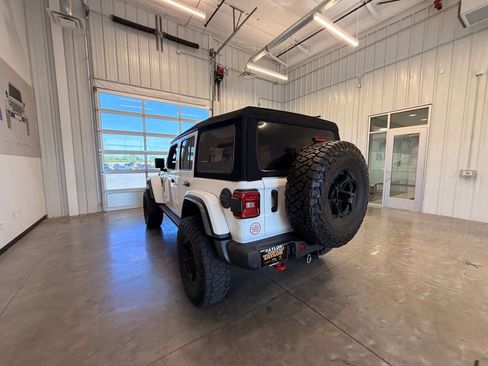 Used 2022 Jeep Wrangler Unlimited Rubicon w/ Xtreme Recon 35" Tire Package image 6