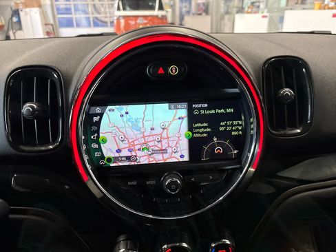 Used 2019 MINI Cooper Countryman S image 11