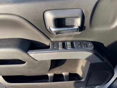 Used 2018 Chevrolet Silverado 1500 LT w/ All Star Edition image 12