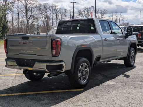 New 2026 GMC Sierra 2500 SLE w/ SLE Value Package; AWD/4WD image 7