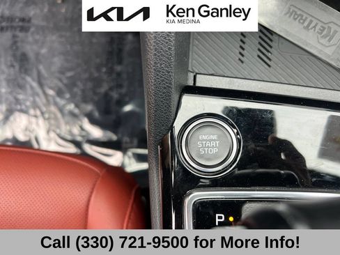 Certified 2023 Kia Sportage SX AWD/4WD image 34