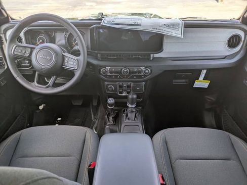 New 2025 Jeep Gladiator Sport AWD/4WD image 14