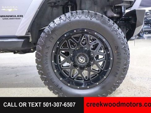 Used 2013 Jeep Wrangler Unlimited Sahara w/ Connectivity Group AWD/4WD image 20