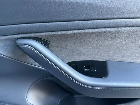 Used 2020 Tesla Model 3 Performance image 21