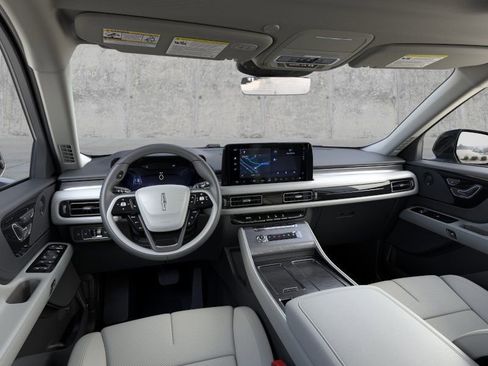 New 2026 Lincoln Aviator AWD image 10