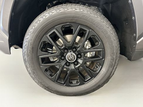 Used 2024 Toyota Tundra Limited AWD/4WD image 35