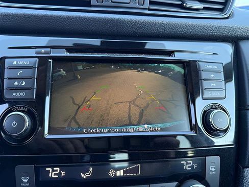 Used 2020 Nissan Rogue SV AWD/4WD image 8