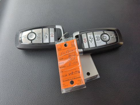 Certified 2023 Ford F150 Lariat w/ Equipment Group 502A High image 28