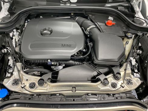 Certified 2025 MINI Cooper S image 22