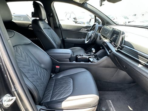 Certified 2024 Kia Sportage X-Line AWD/4WD image 17
