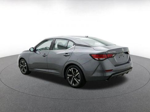Used 2025 Nissan Sentra SV FWD image 7