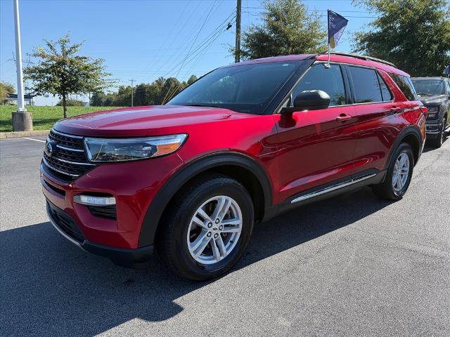 Certified 2024 Ford Explorer XLT w/ Equipment Group 202A AWD/4WD image 4
