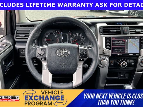 Used 2022 Toyota 4Runner SR5 Premium image 5