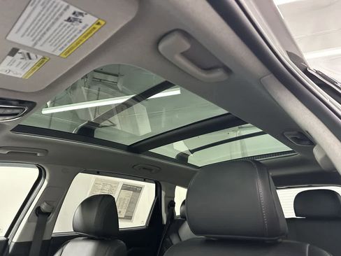 Used 2021 Hyundai Santa Fe Limited w/ Cargo Package image 14