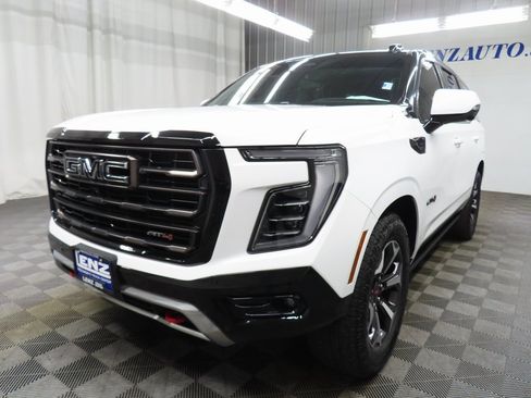 Used 2025 GMC Yukon AT4 Ultimate image 6