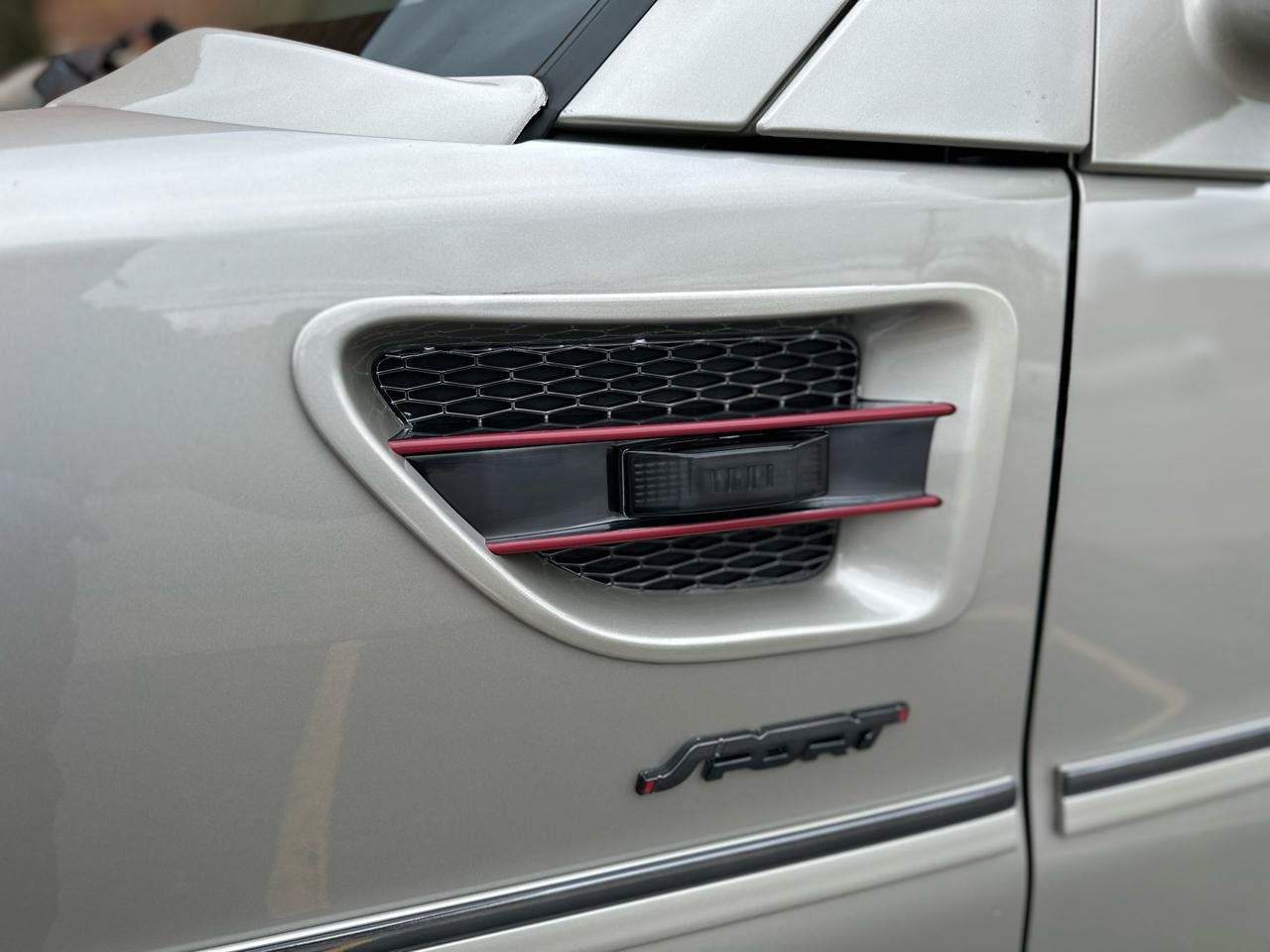 Used 2023 GMC Savana 2500 RWD image 6