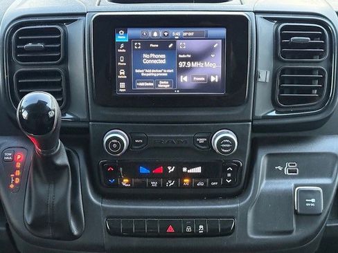 Used 2023 RAM ProMaster 2500 image 19