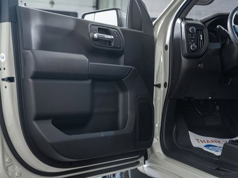 New 2026 Chevrolet Silverado 1500 Custom image 40