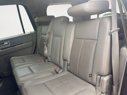 Used 2014 Ford Expedition Limited image 13