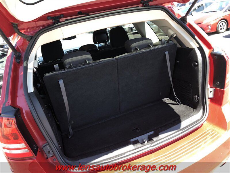 Used 2016 Dodge Journey SE w/ Flexible Seating Group FWD image 19