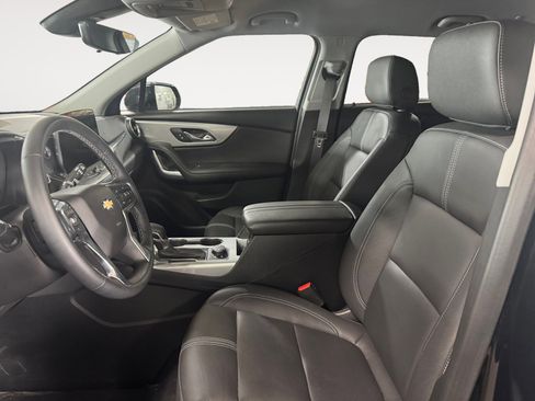 Used 2024 Chevrolet Blazer LT w/ Sound & Technology Package image 9