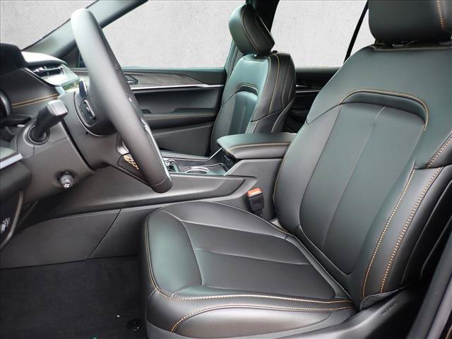 New 2026 Jeep Grand Cherokee Limited AWD/4WD image 13