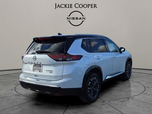 New 2026 Nissan Rogue Platinum w/ Platinum Premium Package image 5