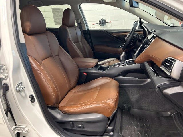 Used 2021 Subaru Outback Touring XT AWD/4WD image 12