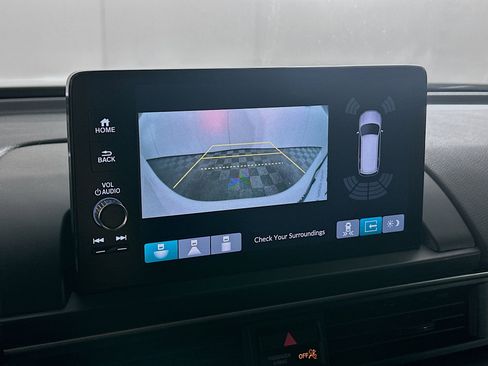 Used 2024 Honda Pilot Touring image 23
