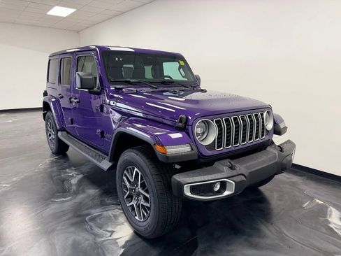 New 2026 Jeep Wrangler Unlimited Sahara AWD/4WD image 21