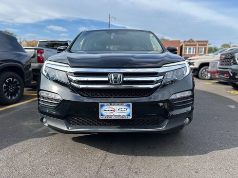 Used 2018 Honda Pilot Touring image 9