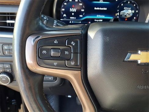 Certified 2023 Chevrolet Suburban High Country w/ Advanced Technology Package image 22