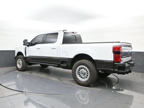 Certified 2024 Ford F250 King Ranch AWD/4WD image 5