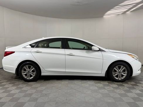 Used 2013 Hyundai Sonata GLS w/ Popular Equipment Pkg image 10