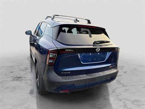 New 2026 Nissan Kicks SR w/ Cold Weather Package image 3