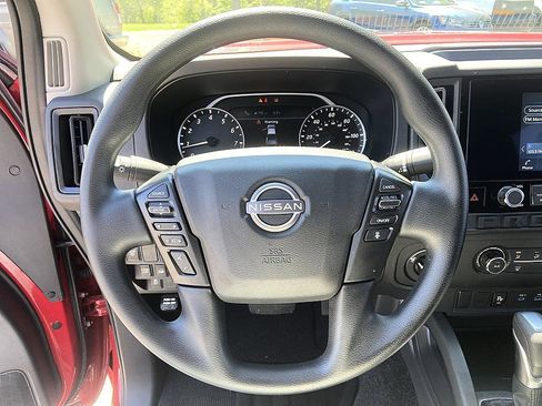 Certified 2025 Nissan Frontier S AWD/4WD image 13