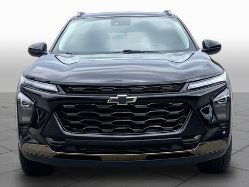 Used 2024 Chevrolet Trax ACTIV w/ Driver Confidence Package FWD image 4