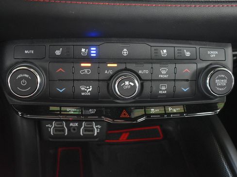 Used 2023 Dodge Durango R/T AWD/4WD image 32