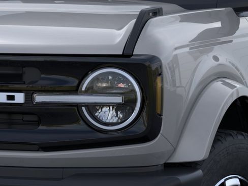 New 2026 Ford Bronco Outer Banks AWD/4WD image 20