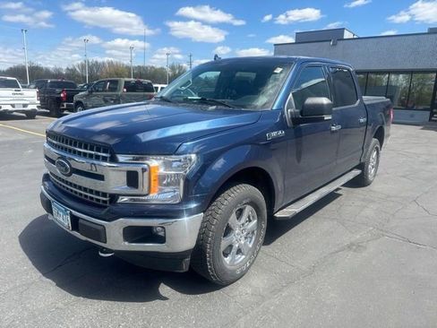 Used 2018 Ford F150 XLT w/ Equipment Group 302A Luxury AWD/4WD image 3