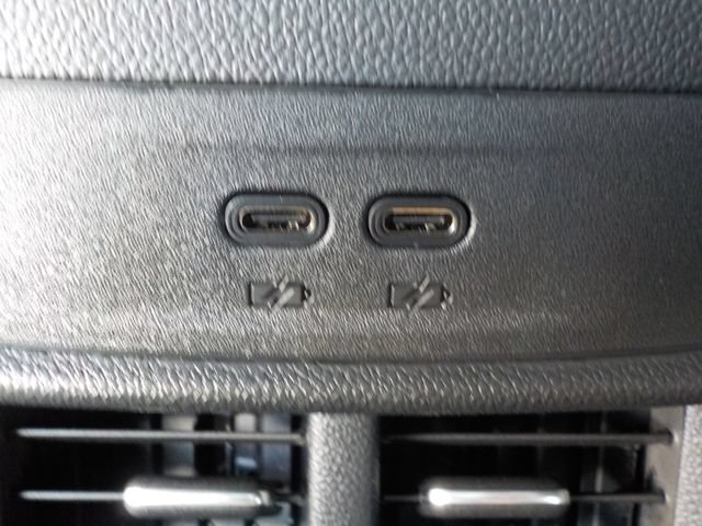 New 2026 GMC Terrain AT4 w/ Technology Package II AWD/4WD image 19