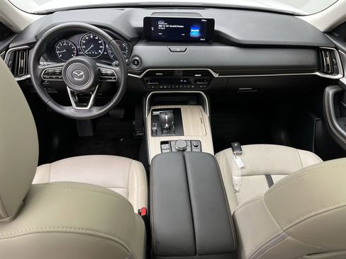 Used 2024 MAZDA CX-90 3.3 Turbo w/ Premium Package AWD/4WD image 4