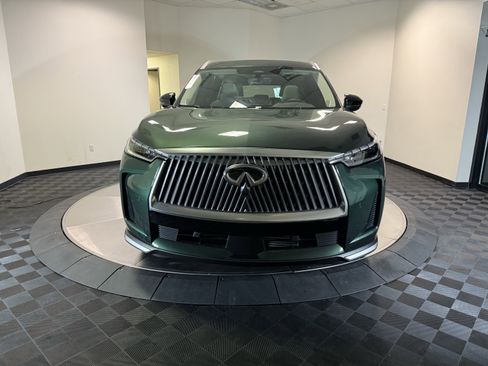 Certified 2026 INFINITI QX60 Luxe w/ Cargo Package FWD image 2