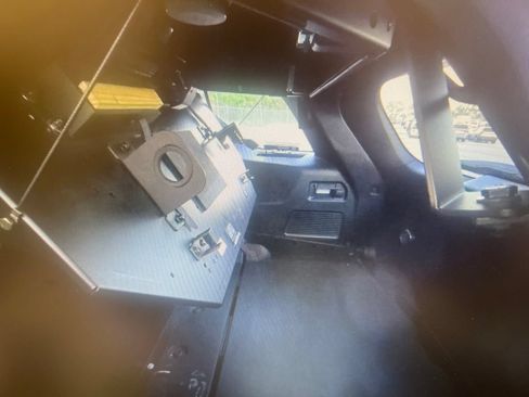 Used 2022 Ford Explorer 4WD Police Interceptor image 5