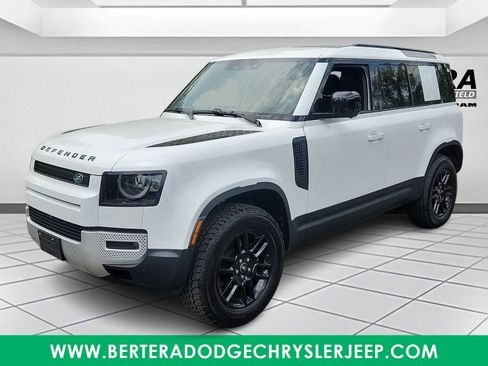 Used 2025 Land Rover Defender 110 S AWD/4WD image 3