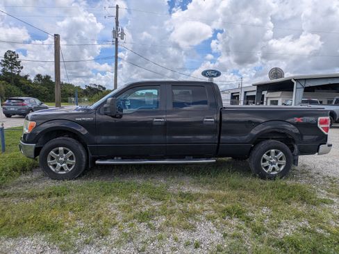 Used 2014 Ford F150 XLT w/ Equipment Group 302A Luxury AWD/4WD image 3