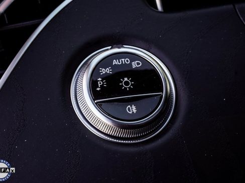 Used 2024 Mercedes-Benz E 350 4MATIC Sedan image 25