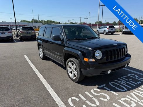 Used 2016 Jeep Patriot Latitude FWD image 1