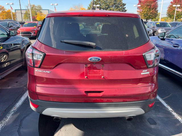 Used 2017 Ford Escape SE FWD image 5